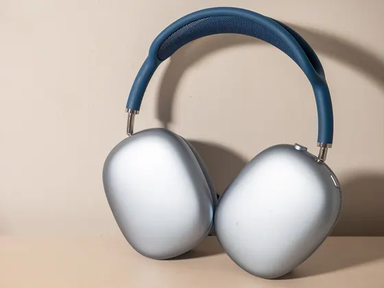 Kufje Sony WH-1000XM5, noise cancelling