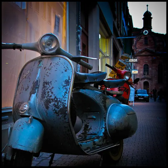 Vespa Primavera 125, 2021, 8.900 km